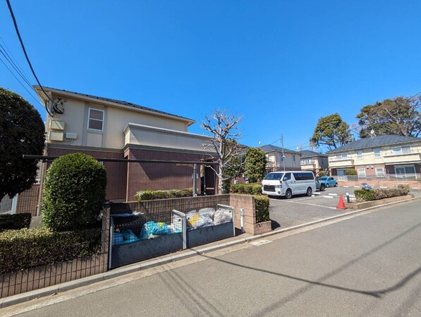 ネオアージュ吉祥寺伍番館の物件外観写真